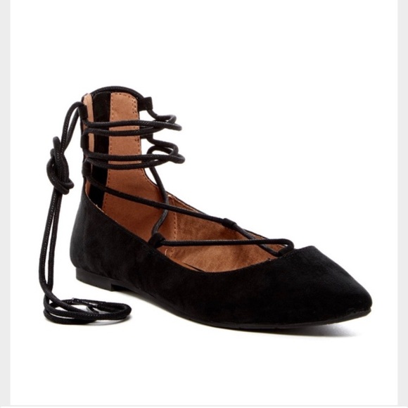 BC Suede Lace Up Ankle Flats - Picture 3 of 8